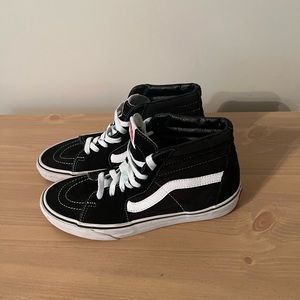 Black high top vans